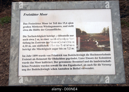 Öffentliche Info-Tafel, Freistatter Moor, Niedersachsen, Deutschland. Stockfoto