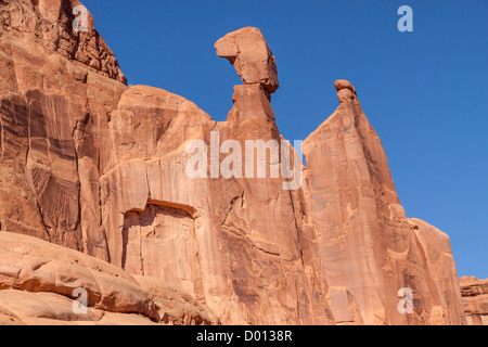 Park Avenue Felsformationen im frühen Morgenlicht im Arches National Park in Utah. Stockfoto