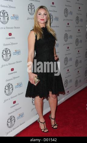 13. November 2012 - Los Angeles, Kalifornien, USA - Elisabeth Rohm besucht Damen Gilde Cedars-Sinai 55. Jubiläums-Gala am 13. November 2012 bei The Beverly Wilshire Hotel in Beverly Hills, Kalifornien. USA. (Kredit-Bild: © TLeopold/Globe Photos/ZUMAPRESS.com) Stockfoto