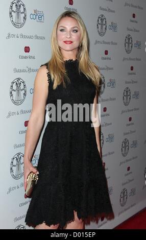 13. November 2012 - Los Angeles, Kalifornien, USA - Elisabeth Rohm besucht Damen Gilde Cedars-Sinai 55. Jubiläums-Gala am 13. November 2012 bei The Beverly Wilshire Hotel in Beverly Hills, Kalifornien. USA. (Kredit-Bild: © TLeopold/Globe Photos/ZUMAPRESS.com) Stockfoto