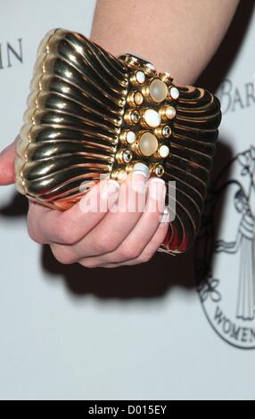 13. November 2012 - Los Angeles, Kalifornien, USA - Elisabeth Rohm besucht Damen Gilde Cedars-Sinai 55. Jubiläums-Gala am 13. November 2012 bei The Beverly Wilshire Hotel in Beverly Hills, Kalifornien. USA. (Kredit-Bild: © TLeopold/Globe Photos/ZUMAPRESS.com) Stockfoto