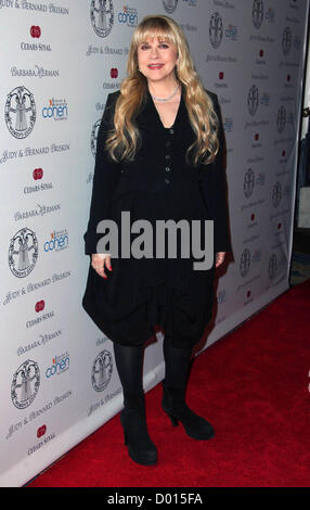 13. November 2012 - Los Angeles, Kalifornien, USA - Stevie Nicks besucht Damen Gilde Cedars-Sinai 55. Jubiläums-Gala am 13. November 2012 bei The Beverly Wilshire Hotel in Beverly Hills, Kalifornien. USA. (Kredit-Bild: © TLeopold/Globe Photos/ZUMAPRESS.com) Stockfoto