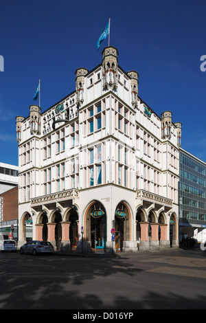 Echt Koelnisch Wasser, Dufthaus 4711 in der Glockengasse 4, Stammhaus der Firma Muelhens, Parfuemerie, Köln am Rhein, Nordrhein-Westfalen Stockfoto