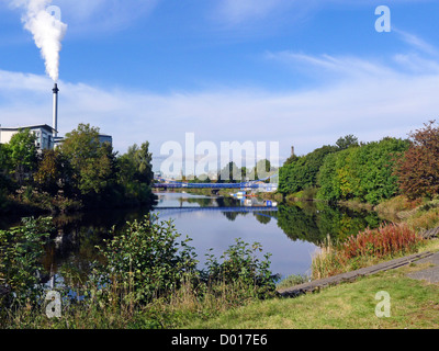 St Andrew Hängebrücke verbindet Glasgow Green mit Adelphi Street in The Gorbals in Glasgow Schottland Stockfoto