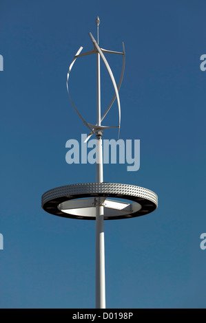 Nahaufnahme der vertikale Achse Windkraftanlagen im Londoner Olympic Park, Stratford Stockfoto