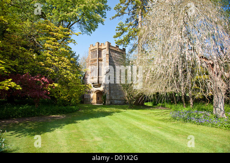 Der Abt Veranda - Teil der historischen Ruinen von Cerne Abbey in Dorf von Cerne Abbas in Dorset, England, UK Stockfoto