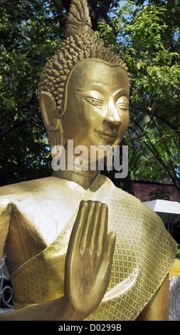 Goldene Buddha-Statue Wat Si Muang Vientiane Laos PDR Stockfoto