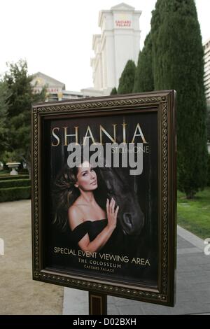 Atmosphäre bei einem öffentlichen Auftritt für Shania Twain, Debüt SHANIA ankommt: immer noch THE ONE in The Colosseum, Caesars Palace Hotel und Casino, Las Vegas, NV 14. November 2012. Foto von: James Atoa/Everett Collection Stockfoto