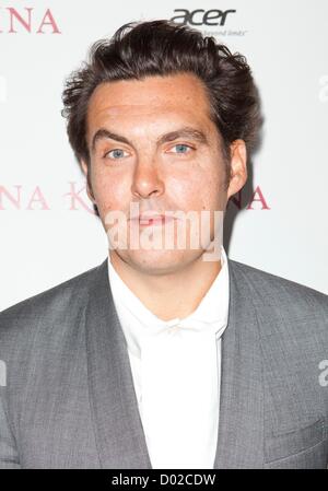 bei der Ankunft für ANNA KARENINA Premiere, der ArcLight Kinos Hollywood, Los Angeles, CA 14. November 2012. Foto von: Emiley Schweich/Everett Collection Stockfoto