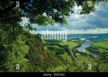 Kinnoull Turm und den Fluss Tay von Kinnoull Hill, Perth, Perthshire Stockfoto