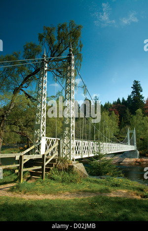 Der Fluss Dee in Cambus o ' Mai Hängebrücke, Aberdeenshire Stockfoto