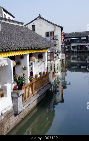 China, Stadtrand von Shanghai. Antiken Dorf Zhujiajiao (aka Pearl Stream). Stockfoto