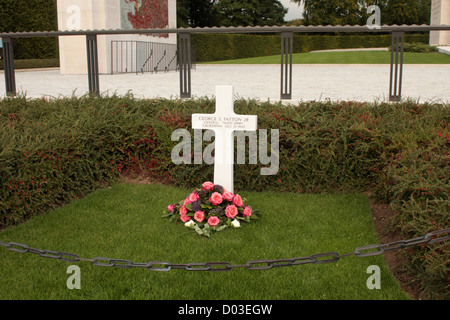 Grab von General George S Patton Jr Luxembourg American Cemetery Hamm Luxemburg Stockfoto