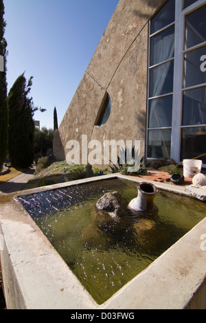 USA, Arizona. Gebaut, um Paolo Soleris Konzept der Arkologie verkörpern, ist Arcosanti eine experimentelle Stadt in der Wüste von Arizona. Stockfoto