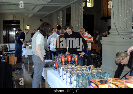 Händler bei Dr Who Convention Army Gäste, 2009, ist St. Andrew in Square, Glasgow, Schottland, Großbritannien Stockfoto