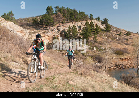 USA, CO, Larimer Co, Fort Collins. 6. 5 Meilen lange Horsetooth Reservoir Stockfoto