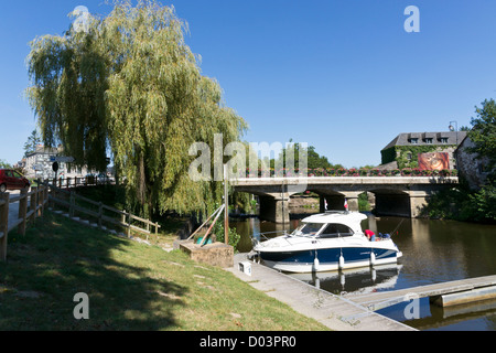 La Gacilly ist gleichbedeutend mit der späten Yves Rocher, die erstellt und lief seine Kosmetik-Imperium in diesem charmanten Dorf von Morbihan. Stockfoto