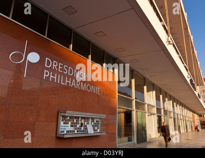 Dresdner Philharmonie (Dresdner Philharmonie) in der Palace of Culture (Kulturpalast) - Dresden, Sachsen, Deutschland, Europa Stockfoto