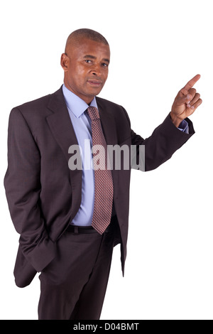 Afrikanische amerikanische Geschäftsmann zeigen etwas auf weiß Stockfoto