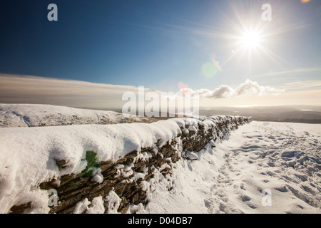 Tiefschnee auf das Fairfield Hufeisen Anfang November, Lake District, Großbritannien. Stockfoto