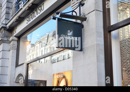 Swarovski Straßenschild an der Regent street Stockfoto