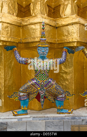 Elemente der Dekoration des Grand Palace und Tempel des Smaragd-Buddha in Bangkok, Thailand Stockfoto