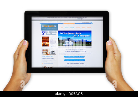iPad-Bildschirm zeigt RV Rentals of America website Stockfoto