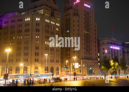 Shanghai China, Asien, China, Orient, Huangpu District, The Bund, Zhongshan Road, Goldene Woche am Nationalfeiertag, Gebäude im Art déco-Stil im neoklassizistischen Stil, Stadthimmel Stockfoto