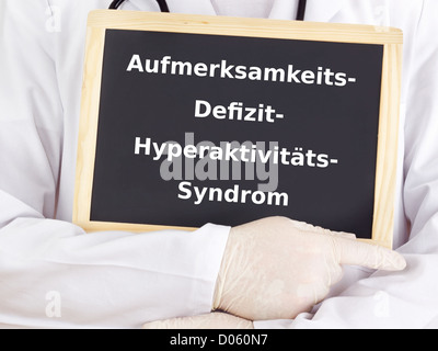 Arzt zeigt Informationen: Aufmerksamkeits-Defizit-Hyperaktivitäts-Störung Stockfoto