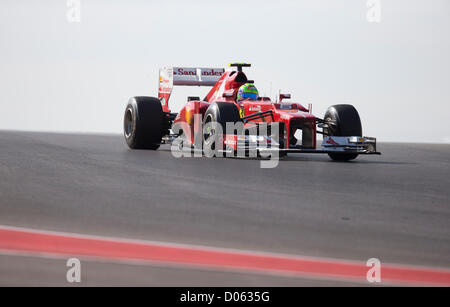 Brasilianischer Formel-1-Fahrer Felipe Massa während des USA-Grand-Prix auf dem Circuit of the Americas in Austin TX verfolgen Stockfoto