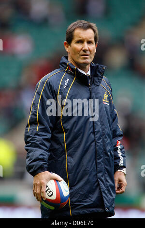 ROBBIE DEANS (HEAD COACH) ENGLAND V Australien RU TWICKENHAM MIDDLESEX ENGLAND 17. November 2012 Stockfoto