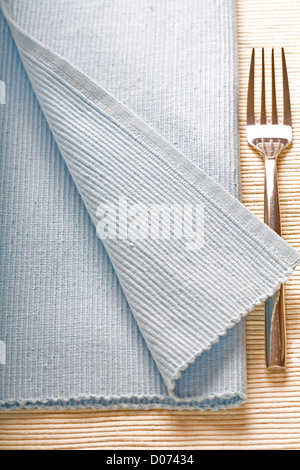 Gabel auf blau serviette Stockfoto