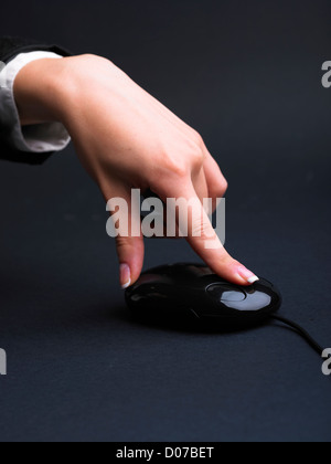 Computer arbeiten ein-Klick-Management-Maus-hand Stockfoto