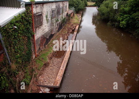 Erosion im schon St Mary Überschwemmungen. Der Fischotter in Devon Juli 2012 Stockfoto