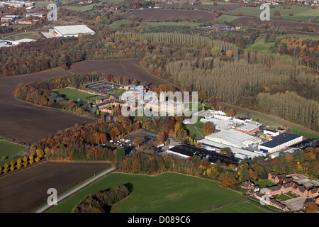 Luftbild von Crewe Hall Hotel und Umgebung in Cheshire Stockfoto