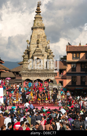 Bhaktapur Durbar Square während der Straße Festival 2012 in Nepal. Stockfoto