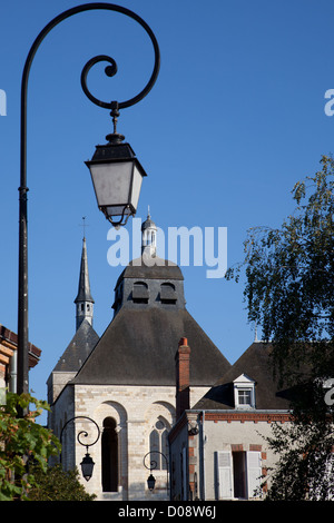 GLOCKENTURM DER ABTEI DE FLEURY SAINT-BENOÎT-SUR-LOIRE, LOIRET (45) FRANCE Stockfoto