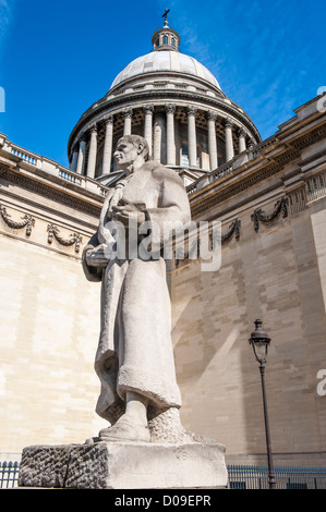 Pantheon, Statue von Jean-Jacques Rousseau, Paris, Frankreich Stockfoto