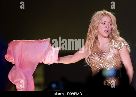 Shakira, die live auf Pavilhao Atlantico. Lissabon, Portugal - 21.11.10 Stockfoto