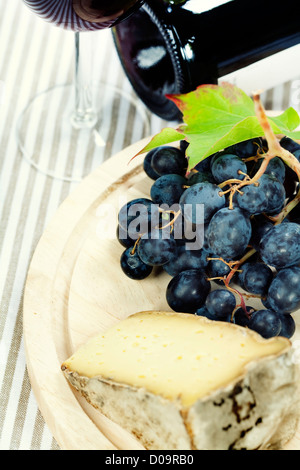 Wein und Käse Stockfoto