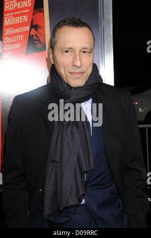 20. November 2012 - Los Angeles, Kalifornien, USA - 20. November 2012 - Los Angeles, Kalifornien, USA-Schauspieler MICHAEL WINCOTT auf der "Hitchcock" Los Angeles Premiere an der Academy of Motion Pictures Arts and Sciences, Beverly Hills statt. (Kredit-Bild: © Paul Fenton/ZUMAPRESS.com) Stockfoto