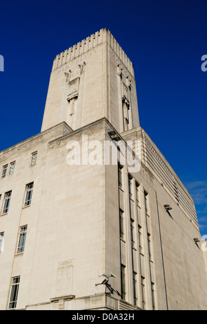 Liverpool Tunnel Behörde Gebäude und Tunnellüftung Turm auf dem Strang am Pier Head (Pierhead) in Liverpool. Stockfoto