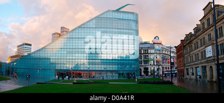 Urbis Gebäude in Manchester - Haus von The National Football Museum. Stockfoto