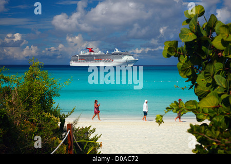 Strand auf Halbmond Kay - Bahamas Stockfoto