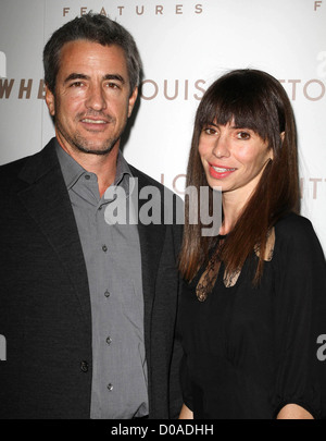 Dermot Mulroney und seine Freundin Tharita Catulle-Premiere von "Somewhere" statt am ArcLight Kinos - Ankünfte Hollywood, Stockfoto