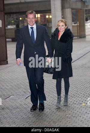 Geri Halliwell und Freund Henry Beckwith 18. jährliche ICAP Charity Day London, England - 08.12.10 Stockfoto