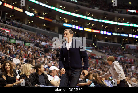 17. November 2012 - Los Angeles, Kalifornien, USA - Disney-CEO, Robert Iger während Beetwen Los Angeles Clippers gegen die Chicago Bulls im Staples Center in Los Angeles, Kalifornien am Samstag 17 November 2012.Los Angeles Clippers gewann das Spiel 101 bis 80. ARMANDO ARORIZO/PI (Credit-Bild: © Armando Arorizo/Pi/Prensa Internacional/ZUMAPRESS.com) Stockfoto