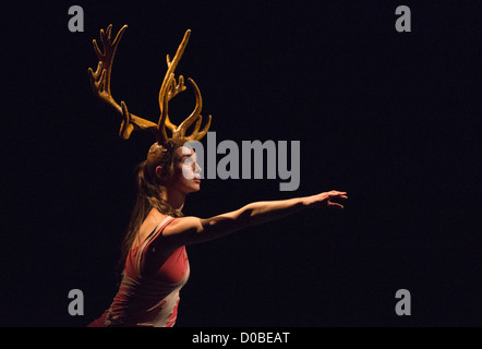 UK-premiere von "Panorama" von Philippe Decouflé Firma DCA, Sadler es Wells Theatre in London. Stockfoto