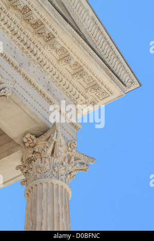 Römische Tempel Maison Carree in Stadt Nimes in Südfrankreich Stockfoto