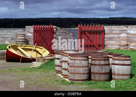 Festung von Louisbourg National Historic Site (NHS), Kap-Breton-Insel, NS, Nova Scotia, Kanada - Fässer am Waterfront-Tor Stockfoto